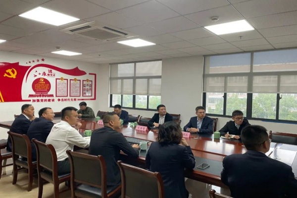 麗水市蓮都區(qū)區(qū)長(zhǎng)王忠寶一行至浙江中立建設(shè)有限公司走訪(fǎng)調(diào)研