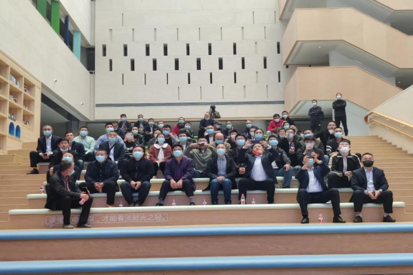 中立建設(shè)組織觀(guān)摩學(xué)習(xí)魯班獎(jiǎng)項(xiàng)目